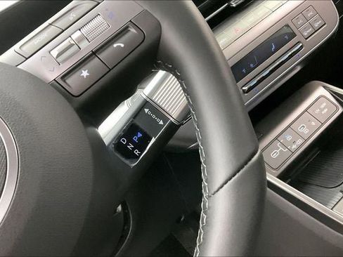 New 2026 Hyundai Kona SEL Premium AWD/4WD image 9