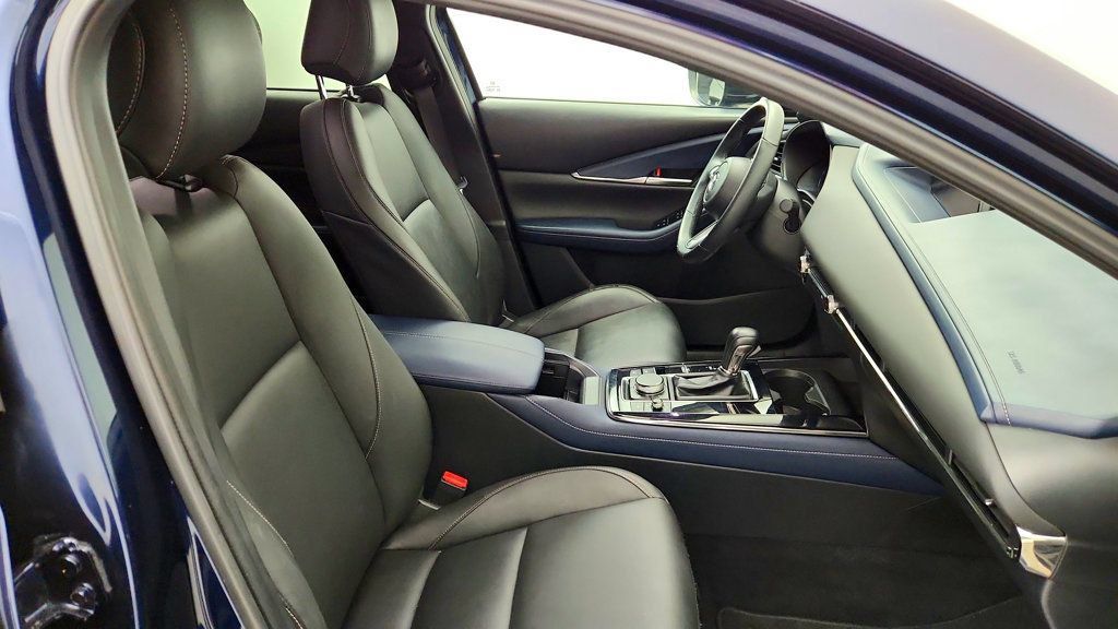 Used 2021 MAZDA CX-30 FWD 2.5 S w/ Preferred Package image 24