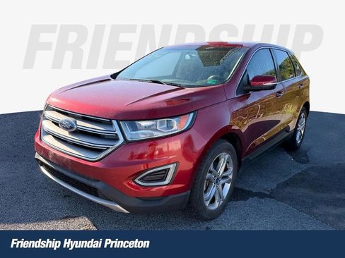 Used 2017 Ford Edge Titanium w/ Technology Package FWD image 1