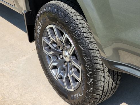 New 2026 Chevrolet Colorado Z71 w/ Technology Package image 5