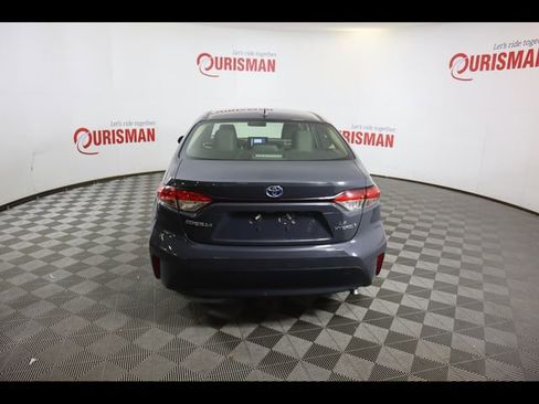 Used 2023 Toyota Corolla LE w/ Carpet Mat Package (TMS) FWD image 10