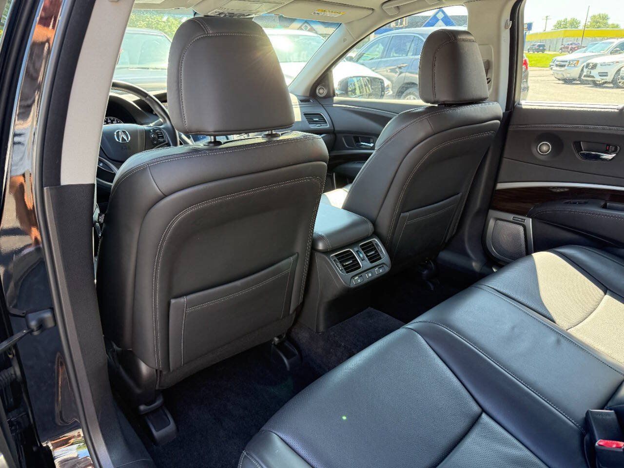 Used 2015 Acura RLX w/ Advance Package FWD image 30
