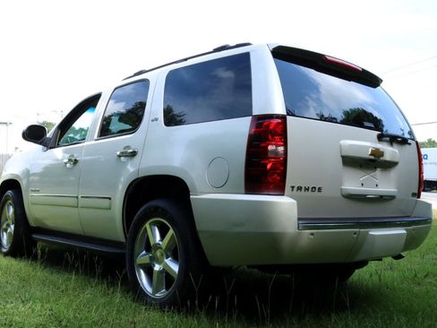 Used 2012 Chevrolet Tahoe LTZ image 24