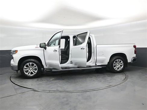 Used 2024 Chevrolet Silverado 1500 LTZ image 48