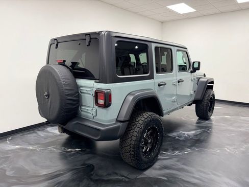 Used 2024 Jeep Wrangler Unlimited Sport AWD/4WD image 21