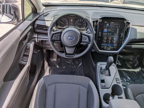 Used 2025 Subaru Crosstrek 2.0i Premium AWD/4WD image 17