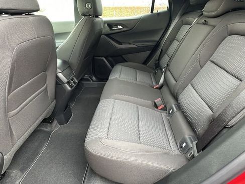 New 2026 Chevrolet Equinox LT image 15