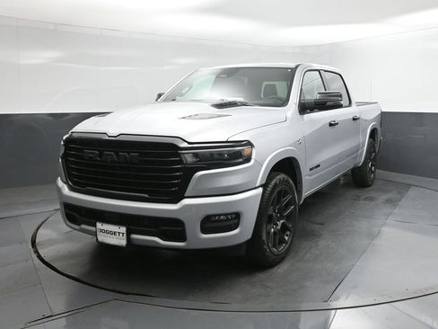 New 2026 RAM 1500 Laramie AWD/4WD image 30