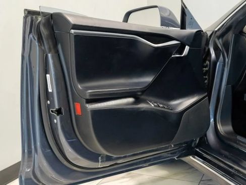 Used 2018 Tesla Model S 100D AWD/4WD image 44