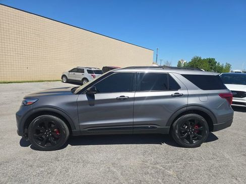 Used 2023 Ford Explorer ST w/ Equipment Group 401A AWD/4WD image 8
