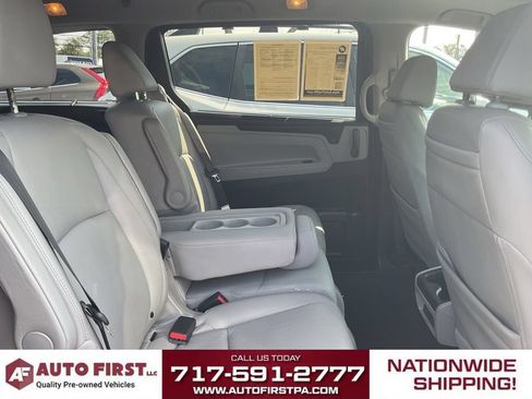 Used 2018 Honda Odyssey Elite image 13
