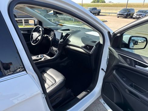Used 2023 Ford Edge SEL w/ Convenience Package AWD/4WD image 15