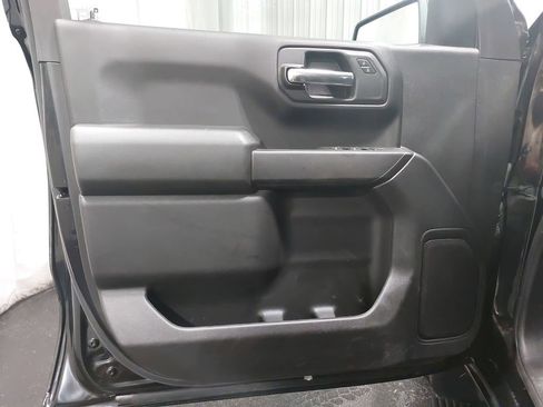 Used 2024 Chevrolet Silverado 1500 W/T w/ Z71 Off-Road Package image 27