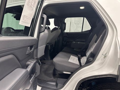 Used 2025 Toyota 4Runner TRD Off-Road image 41