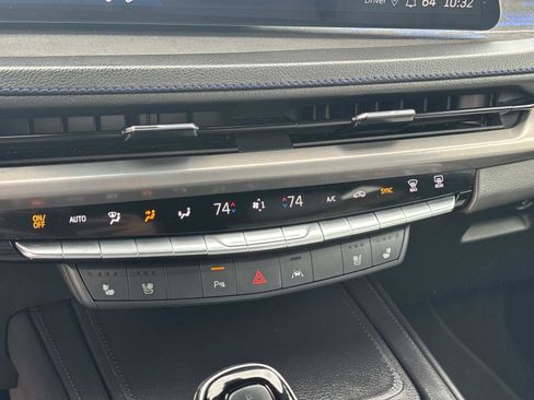 Used 2024 Cadillac XT4 Sport image 26