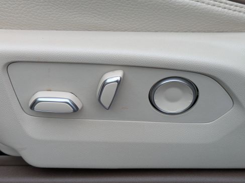 Used 2024 GMC Yukon Denali w/ LPO, Floor Liner Package image 13