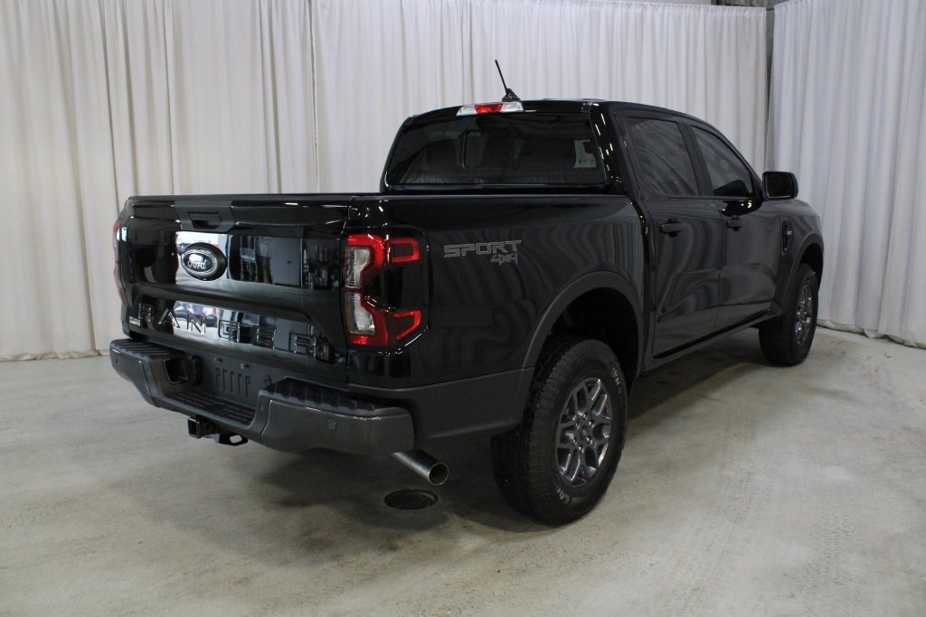 New 2026 Ford Ranger XLT w/ Equipment Group 301A High AWD/4WD image 24