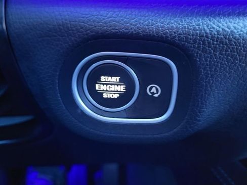 Used 2022 Mercedes-Benz GLE 350 4MATIC image 19