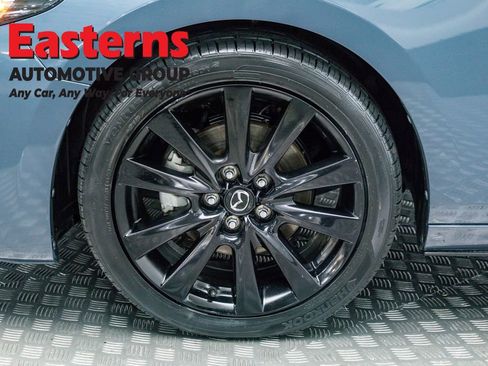 Used 2024 MAZDA MAZDA3 s image 31