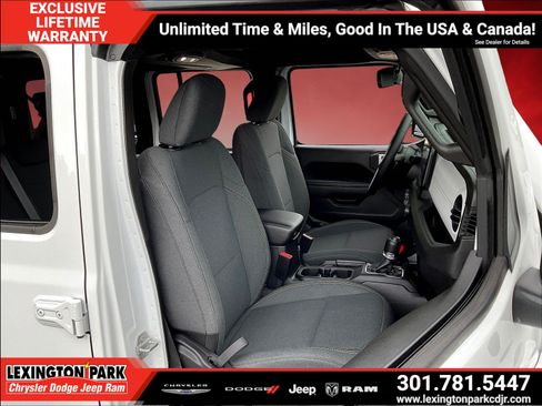 Used 2025 Jeep Wrangler Unlimited Sport AWD/4WD image 28