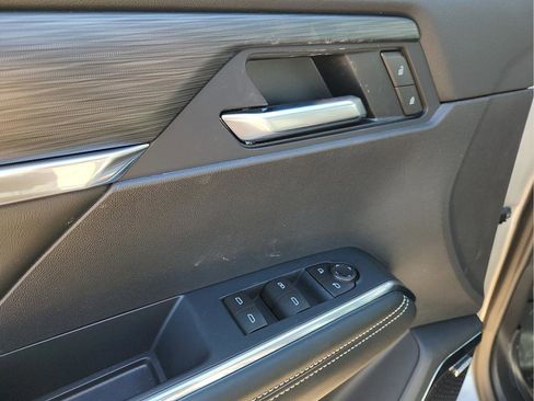 New 2026 GMC Acadia Elevation w/ Super Cruise Package FWD image 15