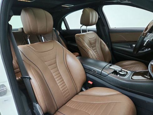 Used 2019 Mercedes-Benz S 450 Sedan image 28