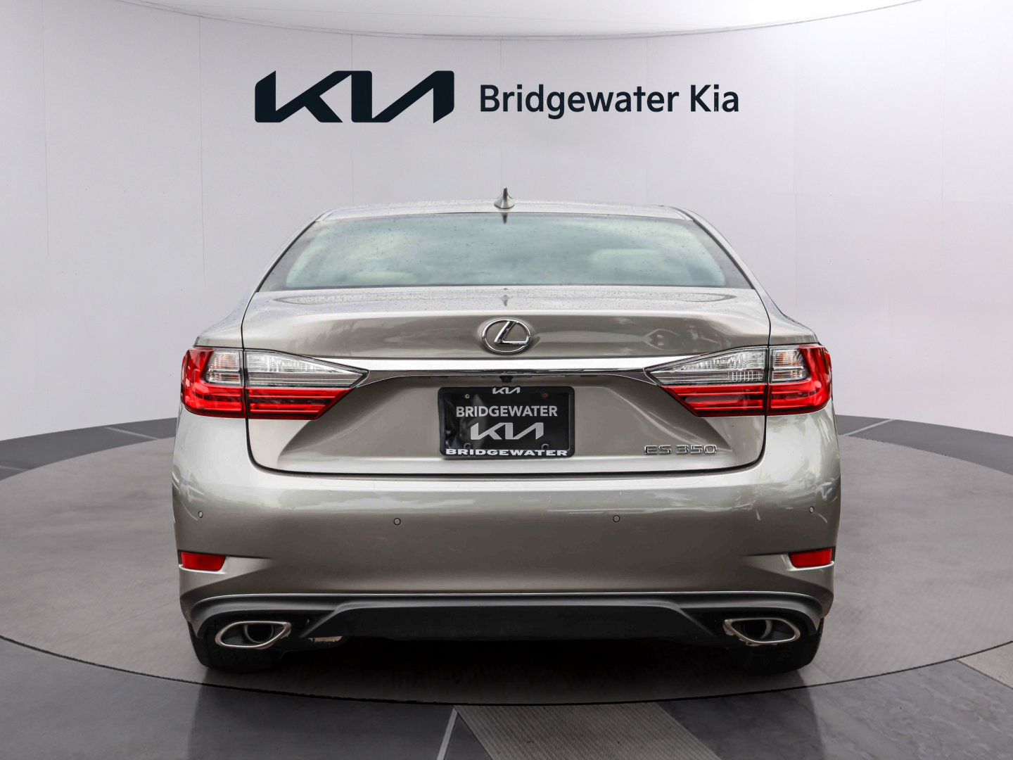 Used 2017 Lexus ES 350 w/ Navigation System Package FWD image 5