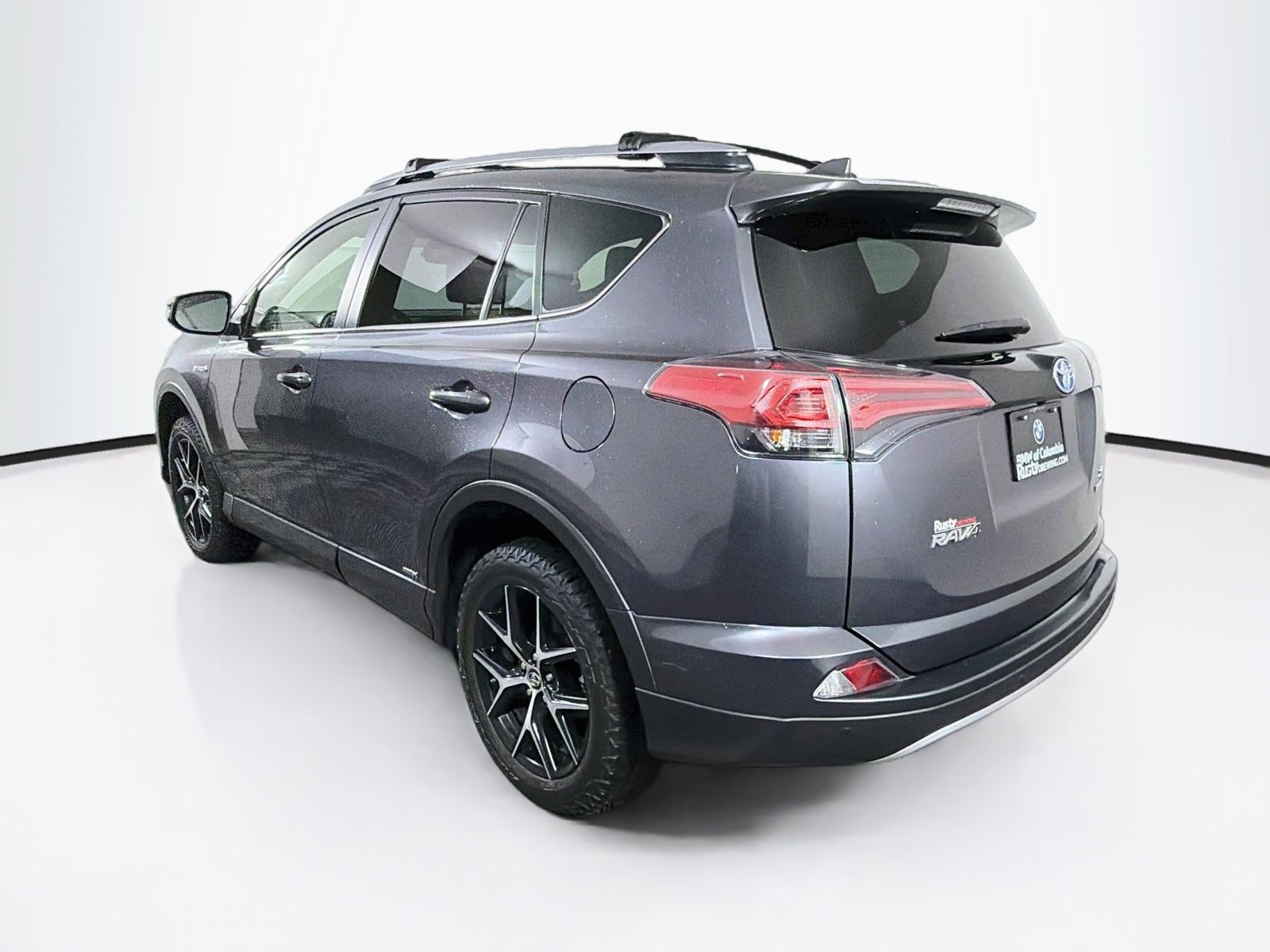 Used 2018 Toyota RAV4 SE w/ Advanced Technology Package AWD/4WD image 5