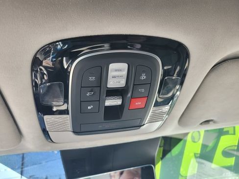 Used 2024 Hyundai Palisade Calligraphy AWD/4WD image 23