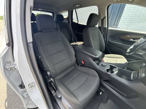 Used 2021 GMC Terrain SLE FWD image 26