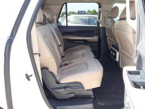 Used 2024 Ford Expedition Max Limited AWD/4WD image 30