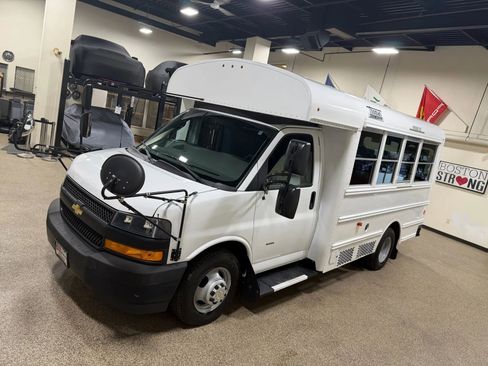 Used 2019 Chevrolet Express 3500 w/ School Bus Package image 14