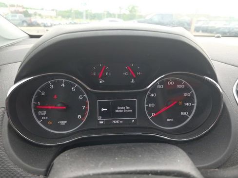 Used 2019 Chevrolet Cruze LT w/ Convenience Package FWD image 16