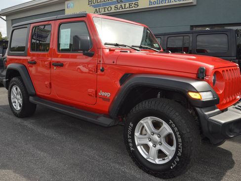 Used 2020 Jeep Wrangler Unlimited Sport S AWD/4WD image 2