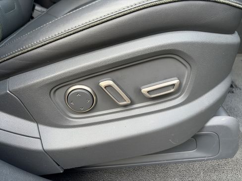 Used 2022 Rivian R1S Launch Edition AWD/4WD image 50