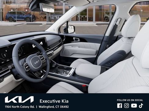 New 2026 Kia Carnival SX Prestige FWD image 17