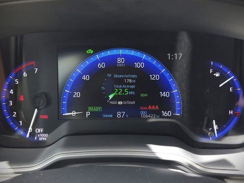 Used 2022 Toyota Corolla LE FWD image 22