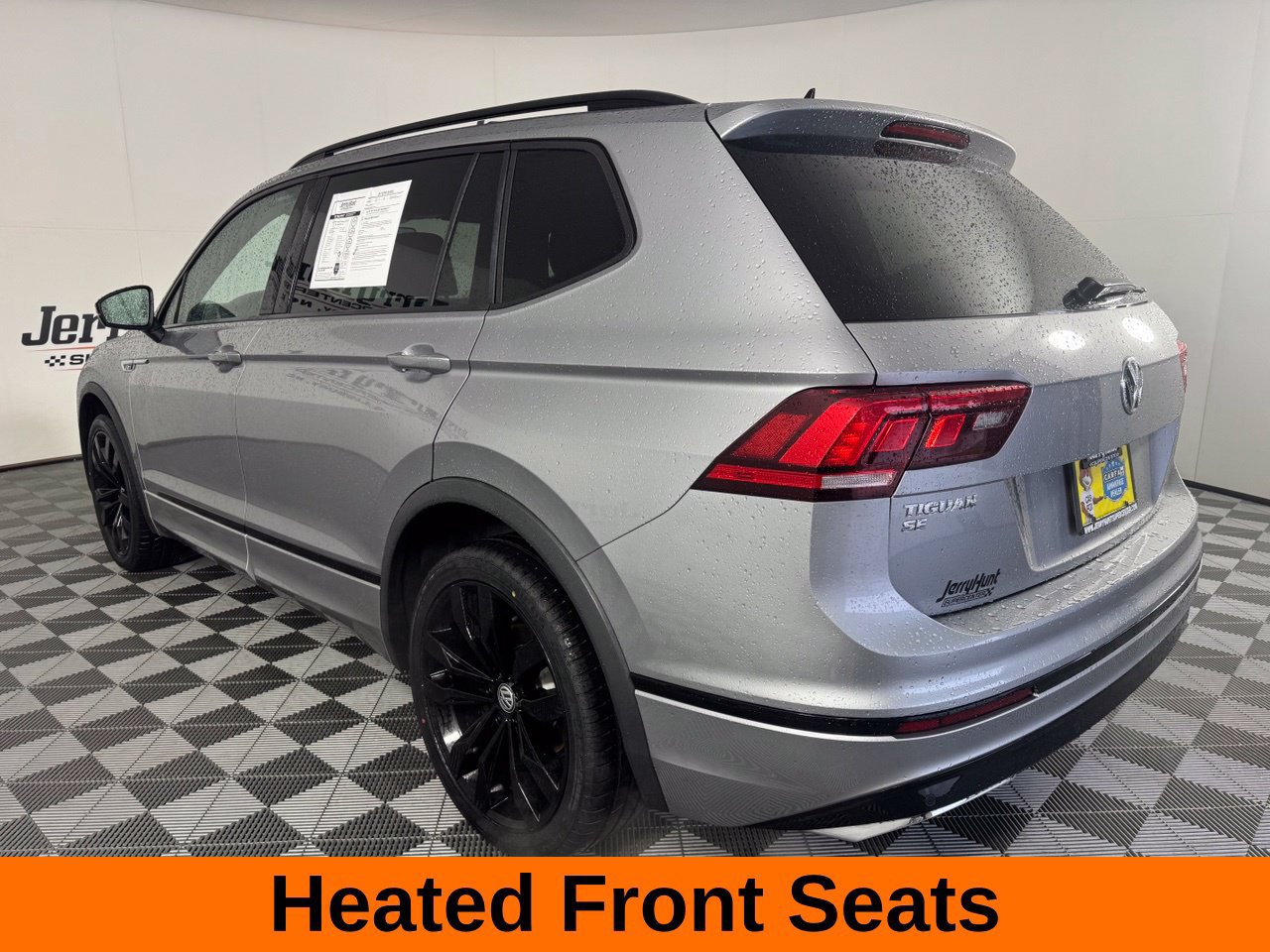 Used 2021 Volkswagen Tiguan SE R-Line FWD image 10