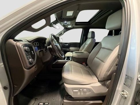 Used 2019 Chevrolet Silverado 1500 LTZ w/ LTZ Premium Package AWD/4WD image 17