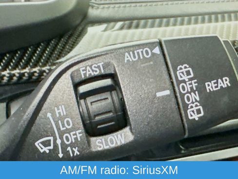 Used 2017 BMW X5 M Base image 15