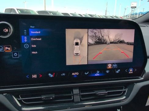 New 2026 Chevrolet Equinox EV RS image 23