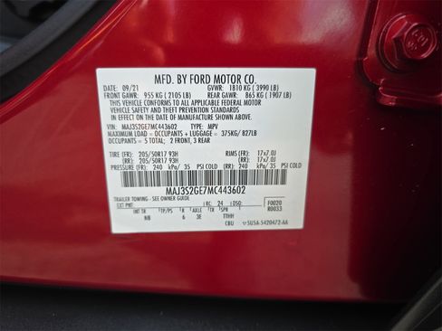 Certified 2021 Ford EcoSport SE w/ SE Convenience Package image 30
