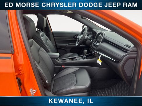 New 2026 Jeep Compass Latitude w/ Sun and Sound Group image 15