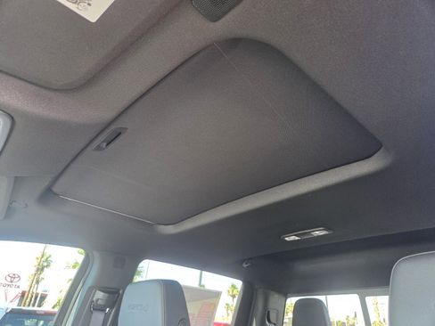 New 2025 GMC Sierra 1500 AT4 w/ AT4 Premium Package image 7