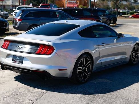 Used 2019 Ford Mustang Premium image 13