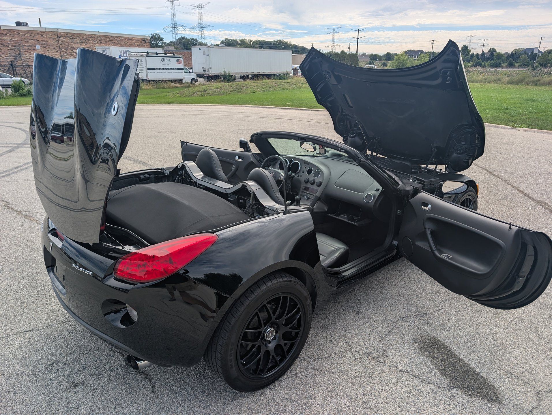 Used 2006 Pontiac Solstice Convertible w/ Premium Package RWD image 58