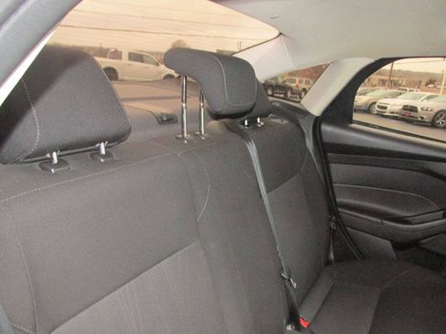 Used 2018 Ford Focus S FWD image 23