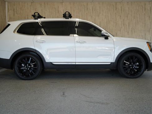 Used 2020 Kia Telluride SX w/ SX Prestige Package AWD/4WD image 4