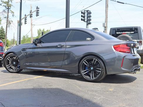 Used 2018 BMW M2 RWD image 11