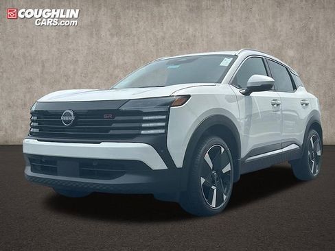 New 2025 Nissan Kicks SR w/ SR Premium Package image 12